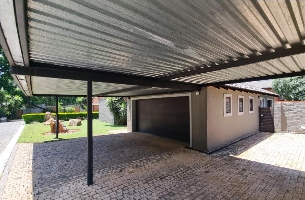 4 Bedroom Property for Sale in Rustenburg North West